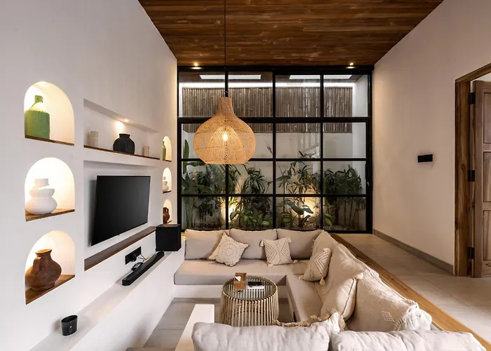Kadoo - By Yolla Hospitality Villa